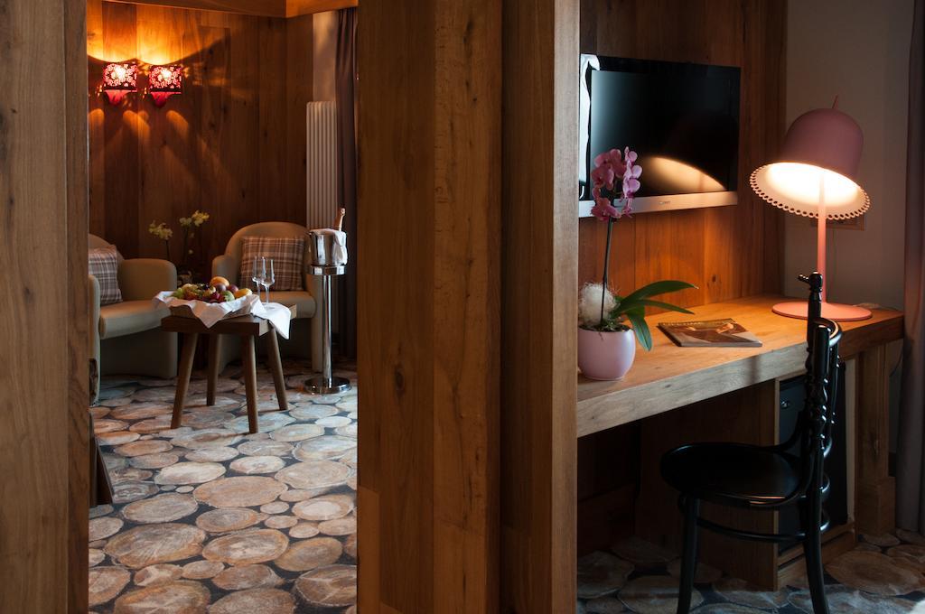 Alexander Charme Hotel Livigno Zewnętrze zdjęcie